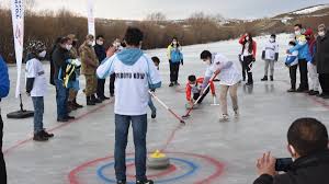 L'�quipe f�minine de suisse de curling est l'�quipe nationale qui repr�sente la suisse dans les comp�titions r�gionales, continentales et internationales f�minines de curling. France Curling Le Magazine Francais Du Curling Sur Le Web
