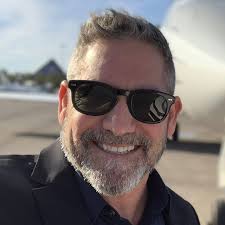 Teach Your Kids To Talk To Strangers Effectively