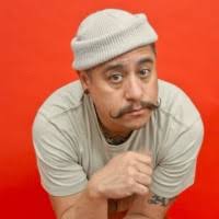 60+ "Guiling" profiles