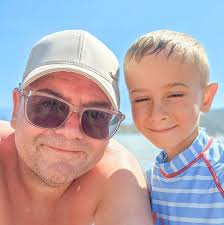 Did anyone else receive Atmosfear (also known as "Nightmare") as a  Christmas gift when they were kids? If you know, you know... This game  scared the living daylights out of me! As