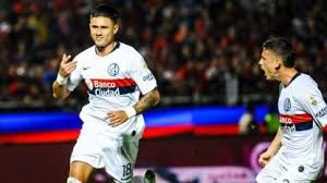 Pese a redondear un gol cada 130 minutos en la última temporada con san lorenzo, el gigante no la tiene fácil con adam bareiro y ángel romero. El Factor Que Podria Unir A San Lorenzo Y Adam Bareiro Tyc Sports