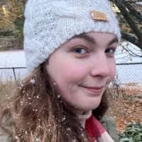 Nicole Dante's Instagram, Twitter & Facebook