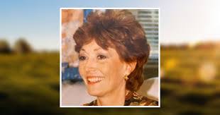 Linda Mitts's Instagram, Twitter & Facebook