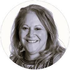 Nancy Noonan's Instagram, Twitter & Facebook