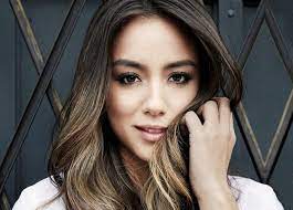 Right now, chole is supposedly single. Chloe Bennet Biography Height Life Story Super Stars Bio