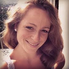 Annette Dreher's Instagram, Twitter & Facebook