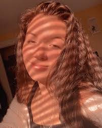 Madison Fox's Instagram, Twitter & Facebook