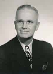 Nelson Bell's Instagram, Twitter & Facebook