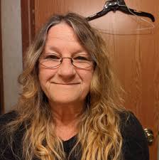 Hello! Did anyone get a visit from an exchange student named Anastasia this  evening? The screenshots she showed us from the sheriff's department didn't  show her specifically in the photo and I