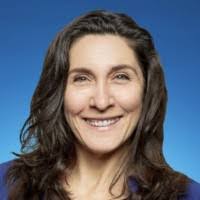 Jennifer Gantz's Instagram, Twitter & Facebook