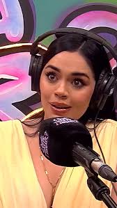 No todos han tenido la fortuna de atender la llamada de La casa de los  famosos Colombia. 📞👀 Hasta ahora, Tebi, Palau y Yuli han sido quienes  recibieron mensajes clave con poderes