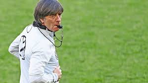 Vr bank südthüringen eg zweigstelle marktstr. Coburg Grosses Polizeiaufgebot An Sparkasse Und Vr Bank Coburg Neue Presse Coburg