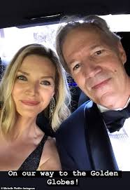 Kelley and michelle pfeiffer aren't done with the pacific palisades. Michelle Pfeiffer And David E Kelley Appear At Golden Globes Daily Mail Online