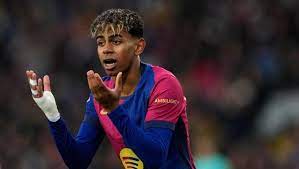 Lamine Yamal, sobre la comparación con Messi: "No pienso en si tengo más o  menos que otro" - El Gráfico
