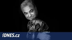 Po víc než roční známosti se zasnoubil s přítelkyní, psycholožkou kateřinou. Zounar Pres Vsechno Cim Jsem Prosel Neztracim Viru V Dobre Konce Idnes Cz