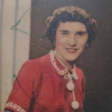 Mary Predmore's Instagram, Twitter & Facebook