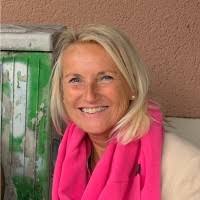 200+ "Spruch" profiles