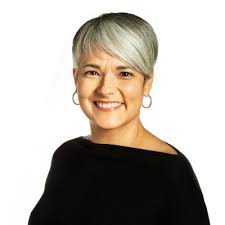 Excited and humbled to share that I have been elected by my peers to be the  Vice-President of the Women in Management Club for the MBA Class of 2022 at  Ivey Business