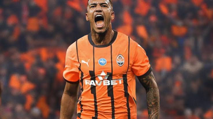 Shakhtar Donetsk oficializa contrata&ccedil;&atilde;o de ex-atacante do Fluminense | R&aacute;dio Itatiaia