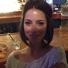 Danielle Reeves (@dee5187)