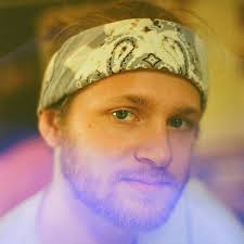 Corbin E. Schmidt (@corbinium) · Instagram photos and Reels