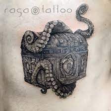 «the red tattoo» «tatuaje rojo» tawnia mckiernan: Raga Tattoo El Cofre Del Hombre Muerto Gran Tattoo Mejor Pelicula D He Disfrutado Mucho Con Cada Detallito Gracias Por Esa Resistencia En La Recta Final Facebook