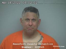 LERON PERRY ELLIS 05/14/2022