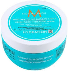 My experience with moroccan oil restorative hair mask: Moroccanoil Weightless Hydrating Hair Mask 250ml In Duty Free At Airport Boryspil Terminal D