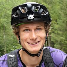 Guides, Coaches & Team