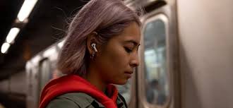 The Apple Airpods Pro Sound Pristine Noise Cancelling Earbuds Noise Cancelling Headphones