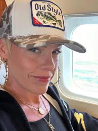 Pink fan's page family