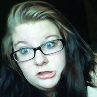 Traci Stout's Instagram, Twitter & Facebook