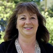 Janice Bays's Instagram, Twitter & Facebook