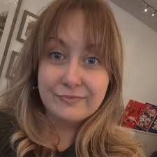 Can anyone recommend a kids entertainer for a 4 year olds birthday? Thanks  👍