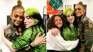 J.lo's daughter, emme, has clearly shown an interest in following in her parents' musical footsteps. Jennifer Lopez S Daughter Emme Meets Billie Eilish For First Time Metro News