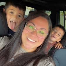 this sh*t is bananas... b-a-n-a-n-a-s! 🍌 full cover of "Hollaback Girl" by  Gwen Stefani is out now, link in comments! #hollabackgirl #GwenStefani  #bananas #FirstToEleven #rockcover