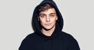 With tenor, maker of gif keyboard, add popular martin garrix animated gifs to your conversations. Martin Garrix Reveals Secret Alias At Tomorrowland Djmag Com