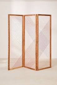 Many room dividers to match your personal style, backed by price match guarantee! Best Room Divider Ideas And Trends Room Divider Screen Room Divider Headboard Bamboo Room Divider