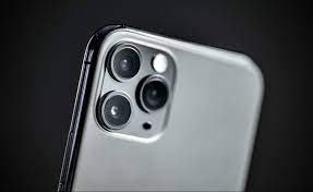 How To Protect Iphone 11 Pro 11 Pro Max Camera From Dust And Scratches Esr Blog