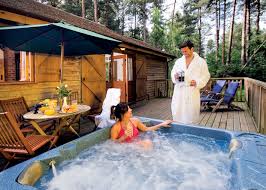 See 411 traveler reviews, 169 candid photos, and great deals for shadow mountain lodge and cabins, ranked #1 of 21 hotels in ruidoso and rated 4.5 of 5 at tripadvisor. Pet Friendly Hot Tub Short Breaks Hoseasons
