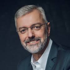 Services western union easycredit bankomo für geschäftskunden währungsrechner länderinfos die reisebank über uns magazin presse karriere partner kontakt Robert Frosch Leiter Personal Und Kommunikation Teambank Ag Die Macher Von Easycredit Xing