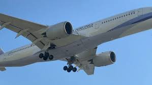 Touchdown Los Angeles Letsgo2 Is On Sight Ready To Take You Home You Should Have Book Your Ride Weeks Before Your F Video In 2020 Los Angeles Airport Shuttle Take You Home