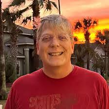 Sarah Pouncey's Instagram, Twitter & Facebook