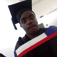 Artists supporting each other's hustles || Jah Prayzah at Feli Nandi's  recently opened KwaNandi Traditional Restaurant in Harare