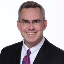 Derek Goad's Instagram, Twitter & Facebook