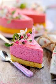 96997607 O Jpg 1360 2048 Gateau A La Fraise Gourmandise