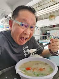 Tan Xiang Fish slice soup. To avoid the long queue as I had a heavy  breakfast I went at 1.45pm. Love the rich cologen soup. Open 10am-6pm.