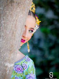 Nuestra Reina!👑 Les compartimos un poco de nuestra Sesión junto a SM.  Emilia Razzeto Burmester, Reina del Interescolar 2025, con engalana con su  encanto y dulzura 👑 #HacemosARTE #Marinera #sanborja