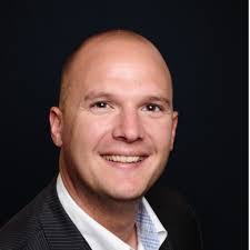 Alexander Seitz's Instagram, Twitter & Facebook