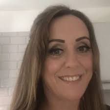 Carole Owen's Instagram, Twitter & Facebook